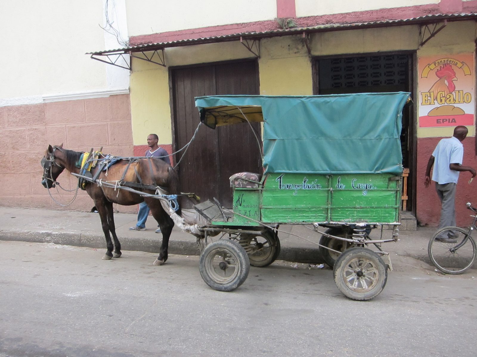 Local transport outside the Farmers' Market